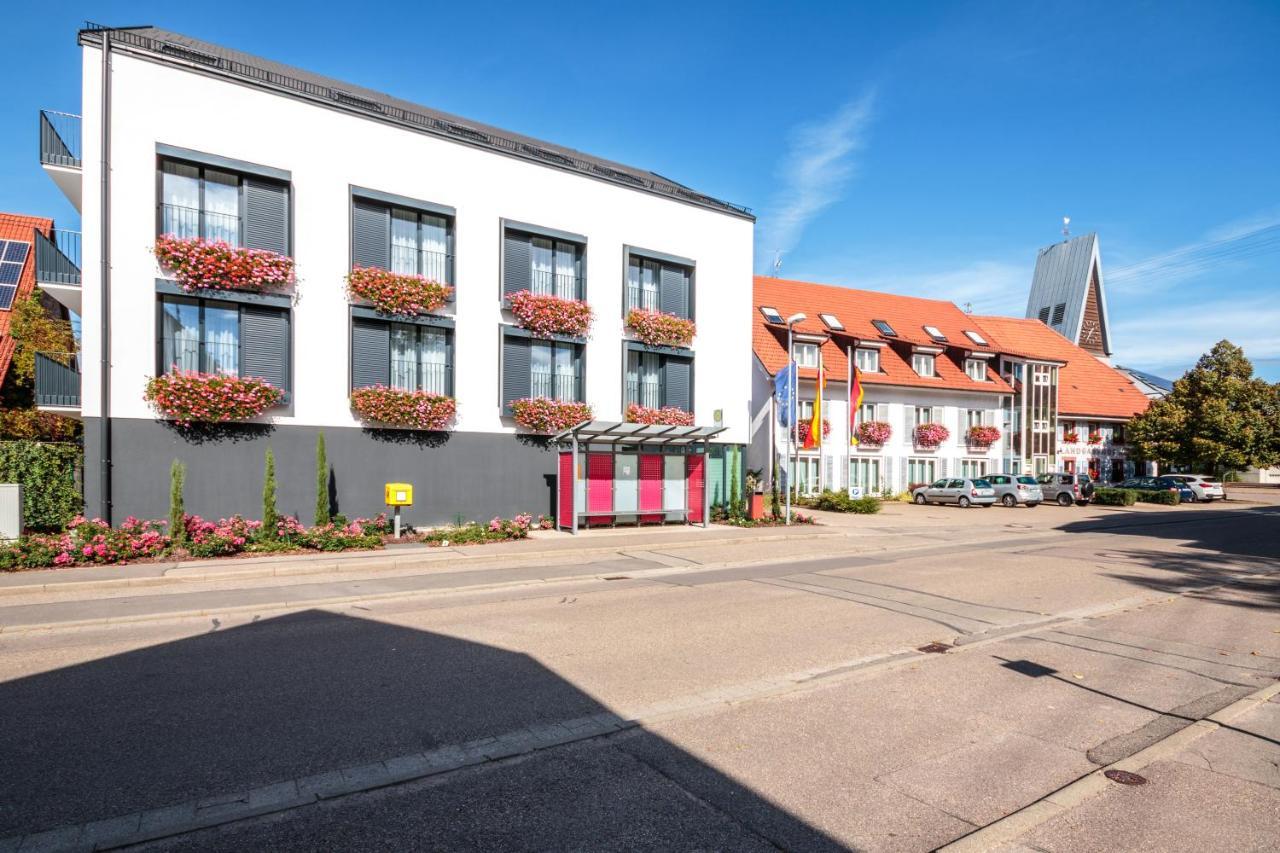 Hotel & Gasthaus Loewen Waldkirch Exterior foto
